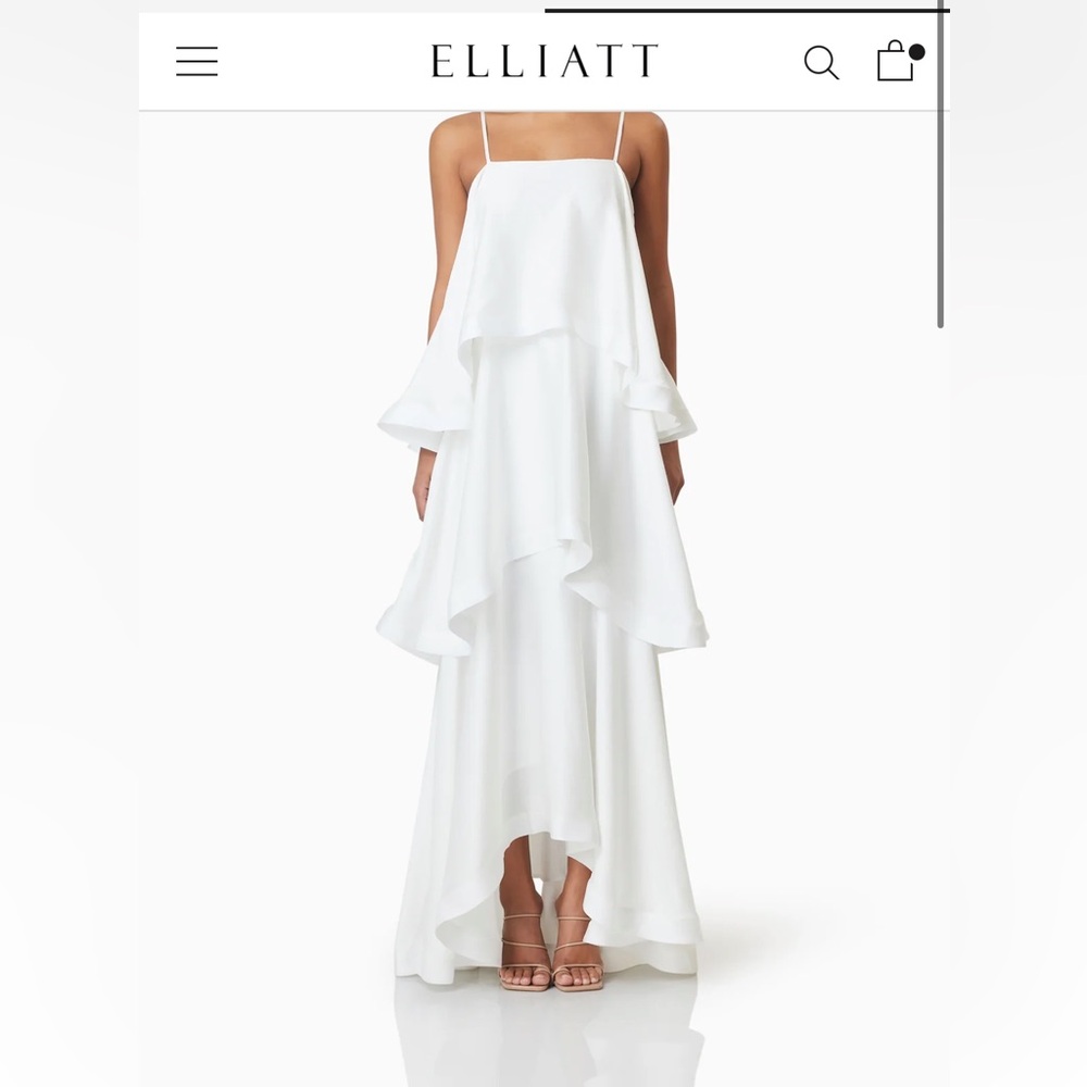 NWT Tilly Tiered Maxi Dress in White Size Small